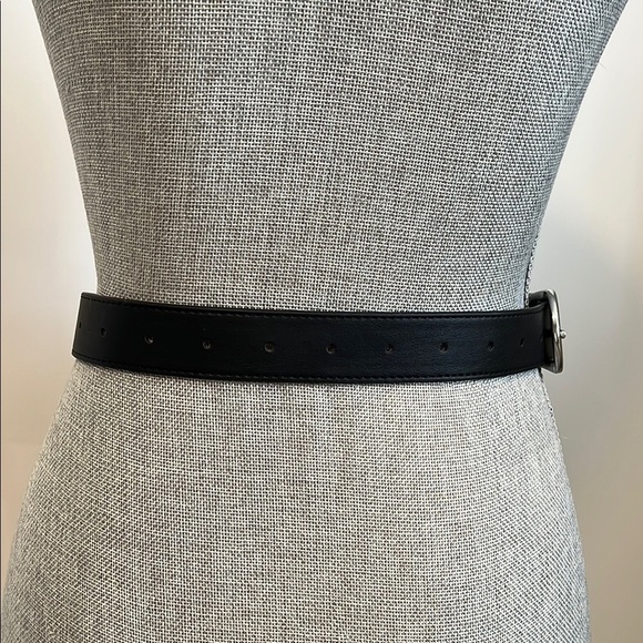 NWOT STEVE MADDEN Chevron Quilted Belt Bag Belt Women - Picture 6 of 10